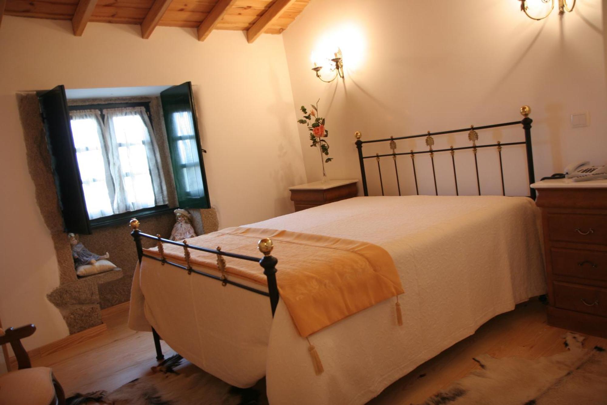 Pensjonat Quinta De La Barandica Miranda do Douro Zewnętrze zdjęcie